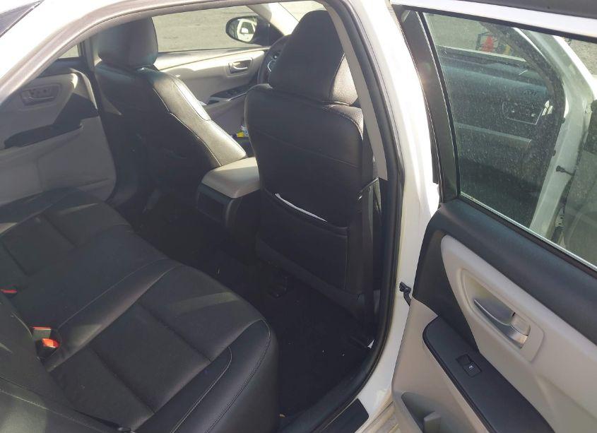 Photo 8 of 2016 Toyota Camry SE (VIN 4T1BF1FK0GU126881)