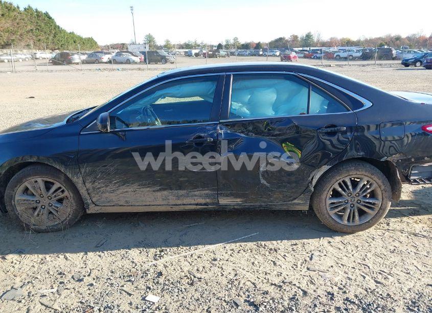 Photo 14 of 2016 Toyota Camry SE (VIN 4T1BF1FK0GU128579)