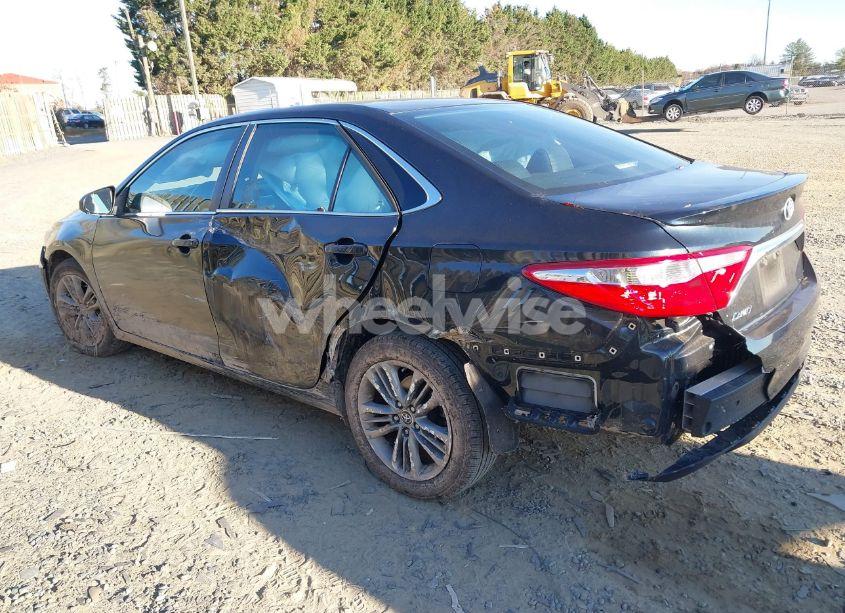 Photo 3 of 2016 Toyota Camry SE (VIN 4T1BF1FK0GU128579)