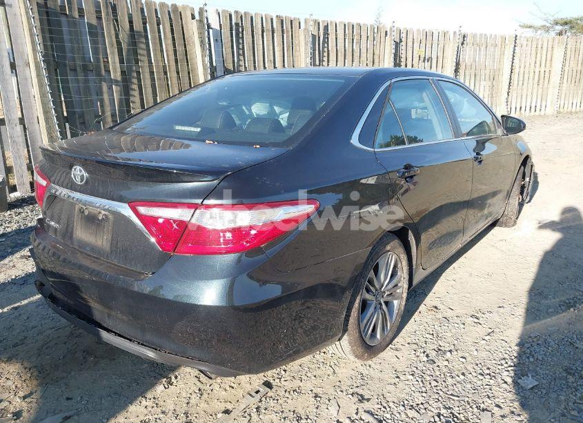 Photo 4 of 2016 Toyota Camry SE (VIN 4T1BF1FK0GU128579)