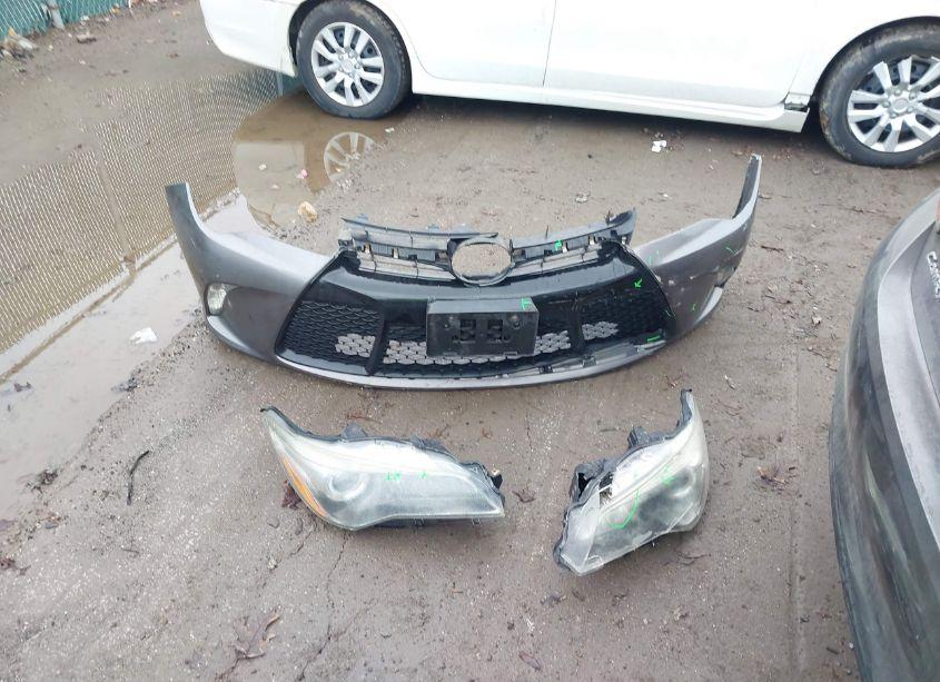 Photo 12 of 2016 Toyota Camry SE (VIN 4T1BF1FK0GU134348)