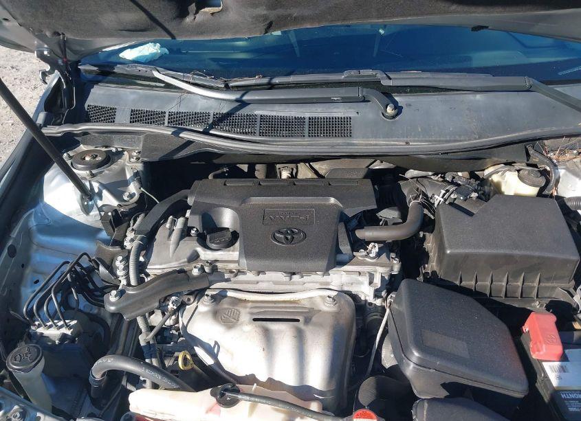 Photo 10 of 2016 Toyota Camry SE (VIN 4T1BF1FK0GU142675)