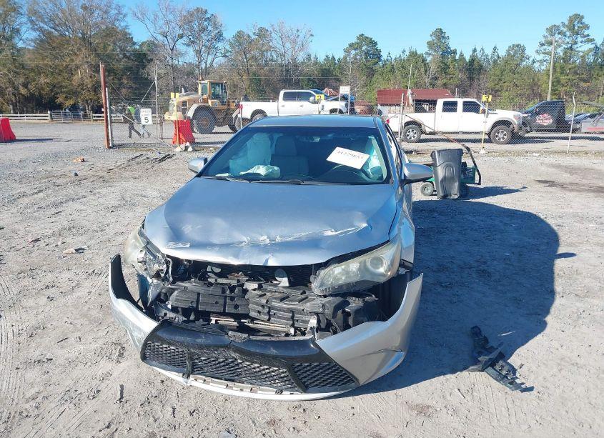 Photo 6 of 2016 Toyota Camry SE (VIN 4T1BF1FK0GU142675)