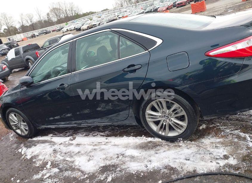 Photo 14 of 2016 Toyota Camry SE (VIN 4T1BF1FK0GU142739)