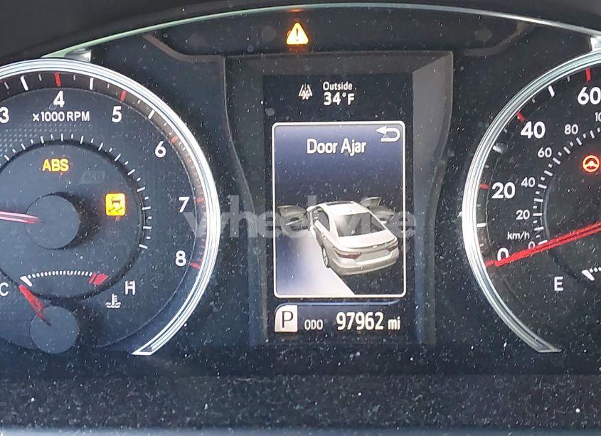 Photo 15 of 2016 Toyota Camry SE (VIN 4T1BF1FK0GU142739)