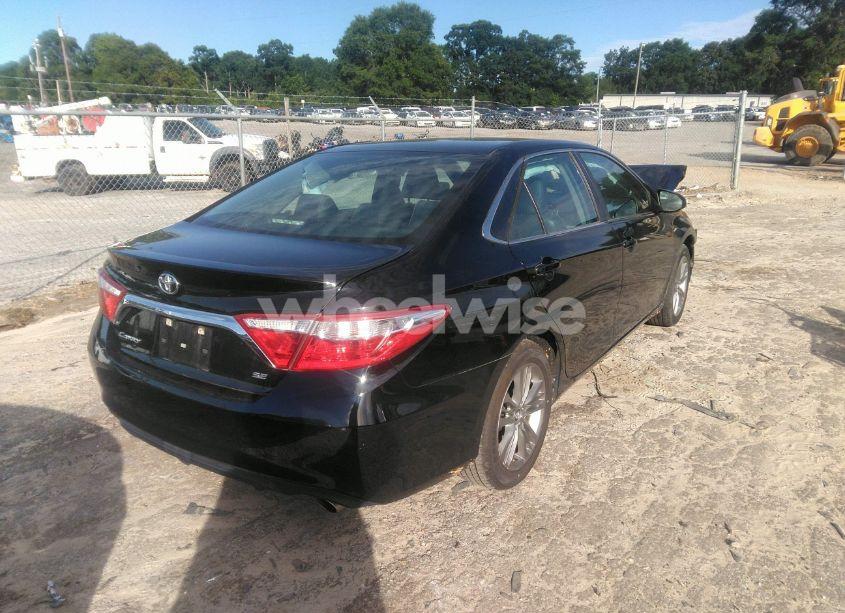 Photo 4 of 2016 Toyota Camry SE (VIN 4T1BF1FK0GU151344)