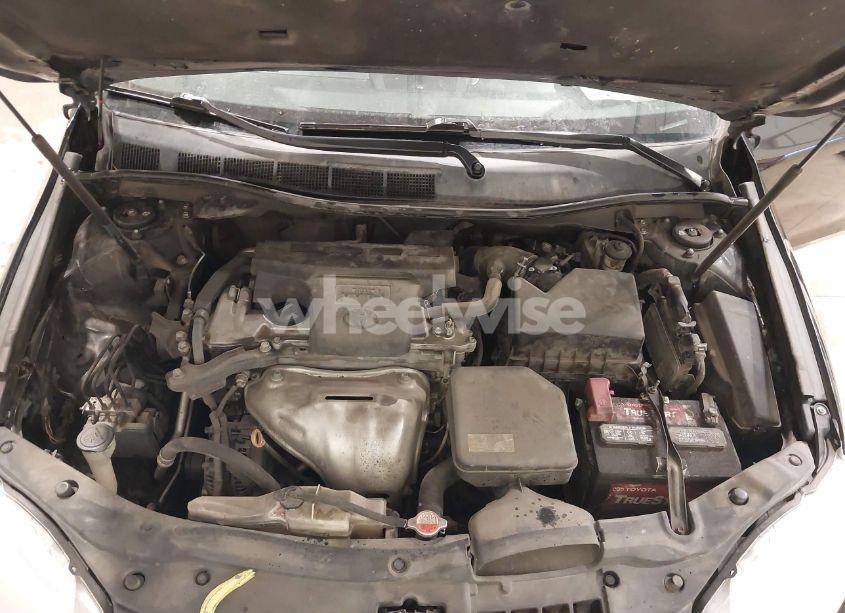 Photo 10 of 2016 Toyota Camry LE (VIN 4T1BF1FK0GU154650)