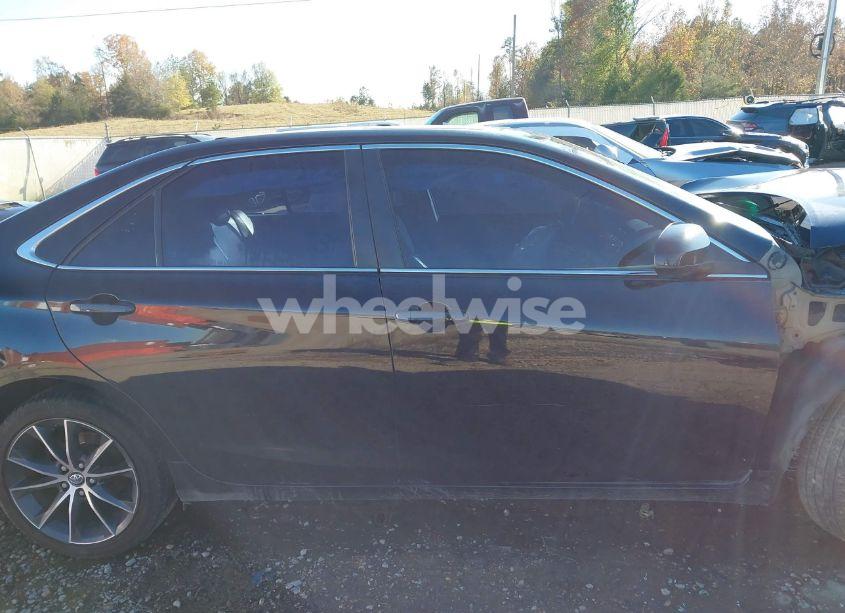 Photo 14 of 2016 Toyota Camry XSE (VIN 4T1BF1FK0GU162375)