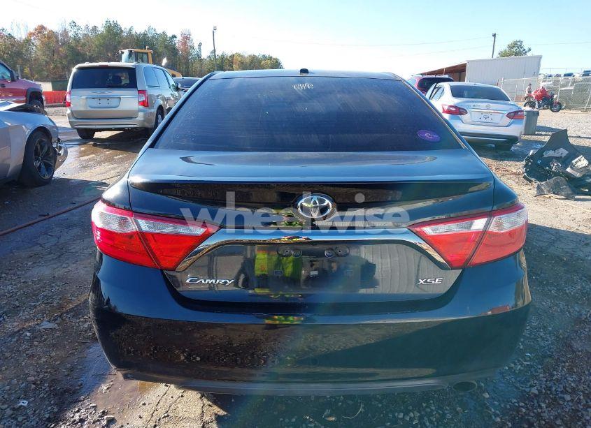 Photo 17 of 2016 Toyota Camry XSE (VIN 4T1BF1FK0GU162375)
