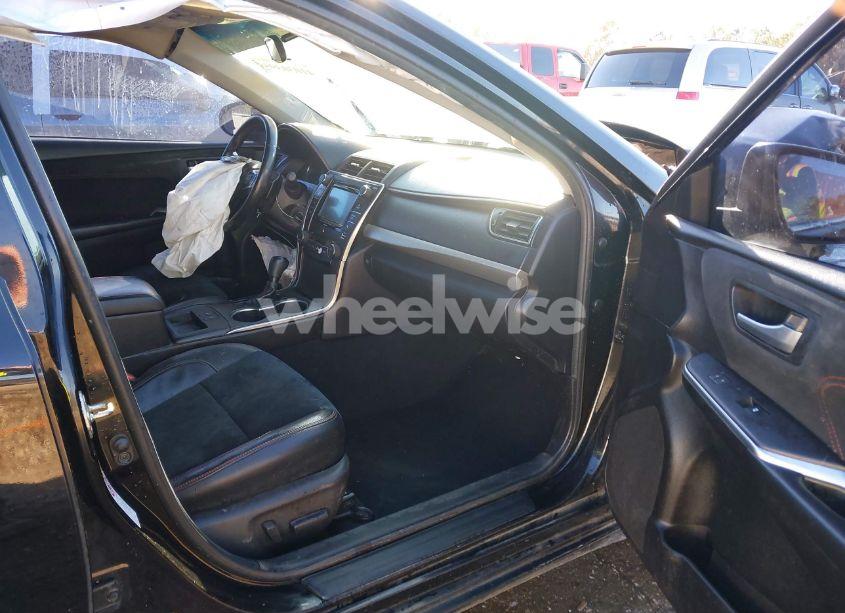 Photo 5 of 2016 Toyota Camry XSE (VIN 4T1BF1FK0GU162375)