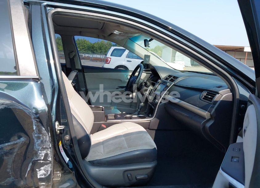 Photo 5 of 2016 Toyota Camry XSE (VIN 4T1BF1FK0GU176048)