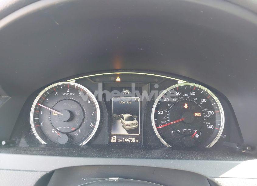 Photo 7 of 2016 Toyota Camry XSE (VIN 4T1BF1FK0GU176048)