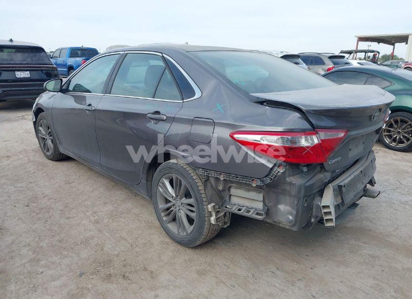 Photo 3 of 2016 Toyota Camry SE (VIN 4T1BF1FK0GU190001)