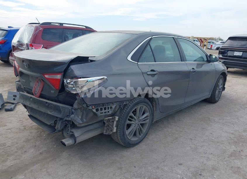 Photo 4 of 2016 Toyota Camry SE (VIN 4T1BF1FK0GU190001)