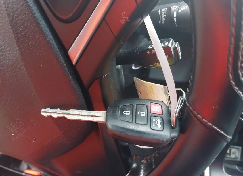 Photo 11 of 2016 Toyota Camry SE (VIN 4T1BF1FK0GU200218)