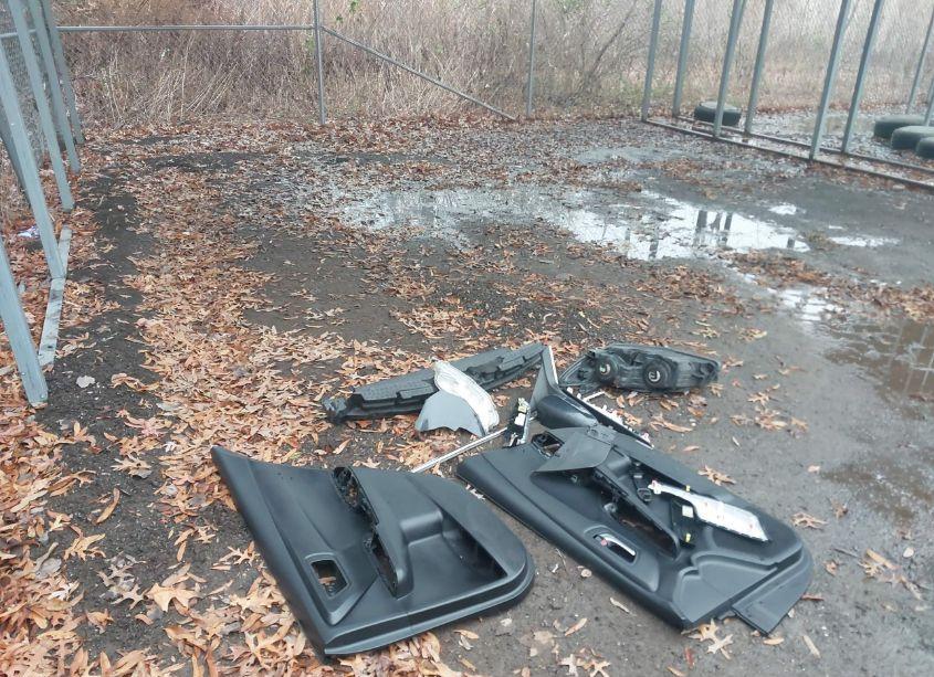 Photo 12 of 2016 Toyota Camry SE (VIN 4T1BF1FK0GU200218)