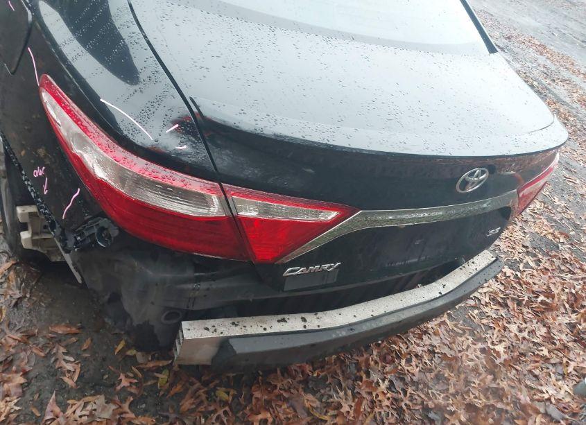 Photo 17 of 2016 Toyota Camry SE (VIN 4T1BF1FK0GU200218)