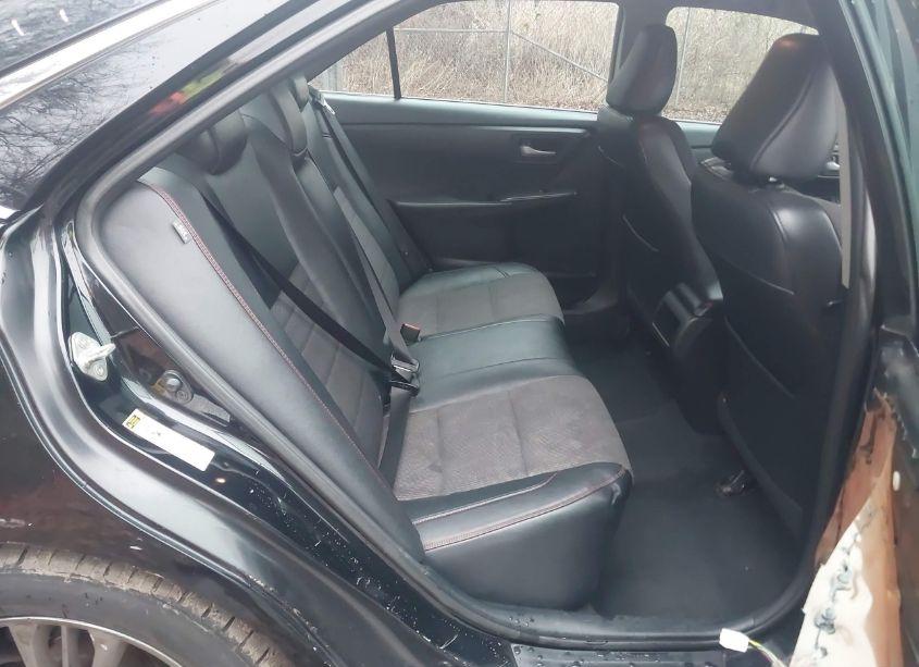 Photo 8 of 2016 Toyota Camry SE (VIN 4T1BF1FK0GU200218)