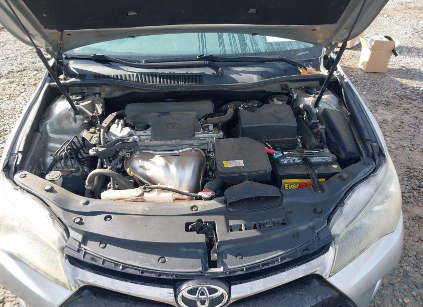 Photo 10 of 2016 Toyota Camry SE (VIN 4T1BF1FK0GU200963)