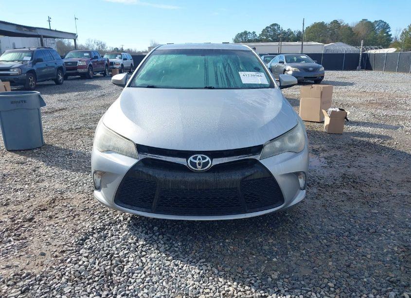 Photo 12 of 2016 Toyota Camry SE (VIN 4T1BF1FK0GU200963)