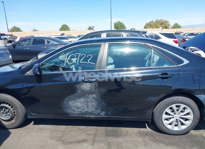 Photo 14 of 2016 Toyota Camry LE (VIN 4T1BF1FK0GU203958)