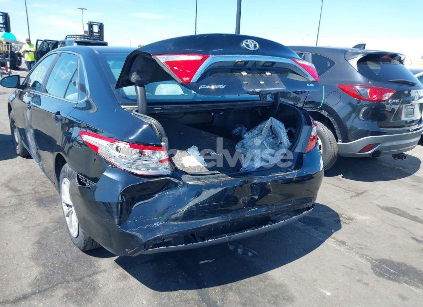 Photo 6 of 2016 Toyota Camry LE (VIN 4T1BF1FK0GU203958)