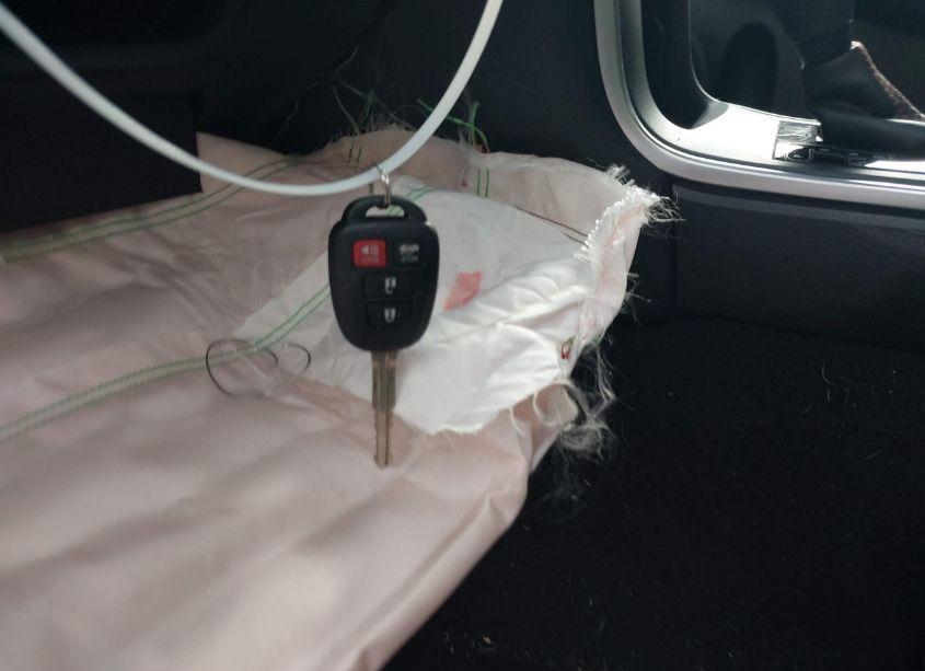 Photo 11 of 2016 Toyota Camry SE (VIN 4T1BF1FK0GU232361)