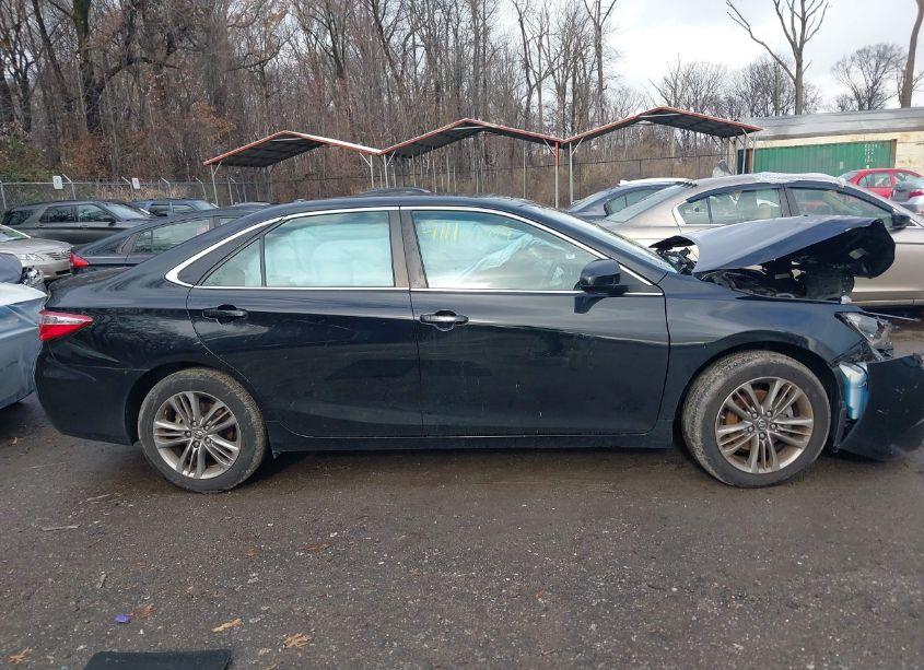 Photo 13 of 2016 Toyota Camry SE (VIN 4T1BF1FK0GU232361)