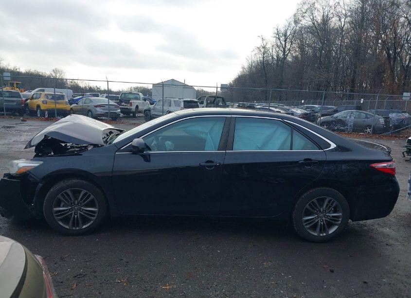 Photo 14 of 2016 Toyota Camry SE (VIN 4T1BF1FK0GU232361)