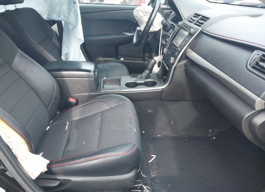 Photo 5 of 2016 Toyota Camry SE (VIN 4T1BF1FK0GU232361)