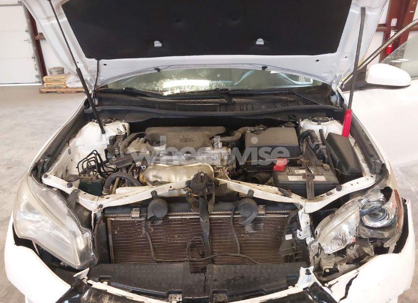 Photo 10 of 2016 Toyota Camry SE (VIN 4T1BF1FK0GU245174)