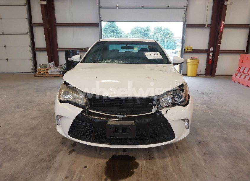 Photo 12 of 2016 Toyota Camry SE (VIN 4T1BF1FK0GU245174)