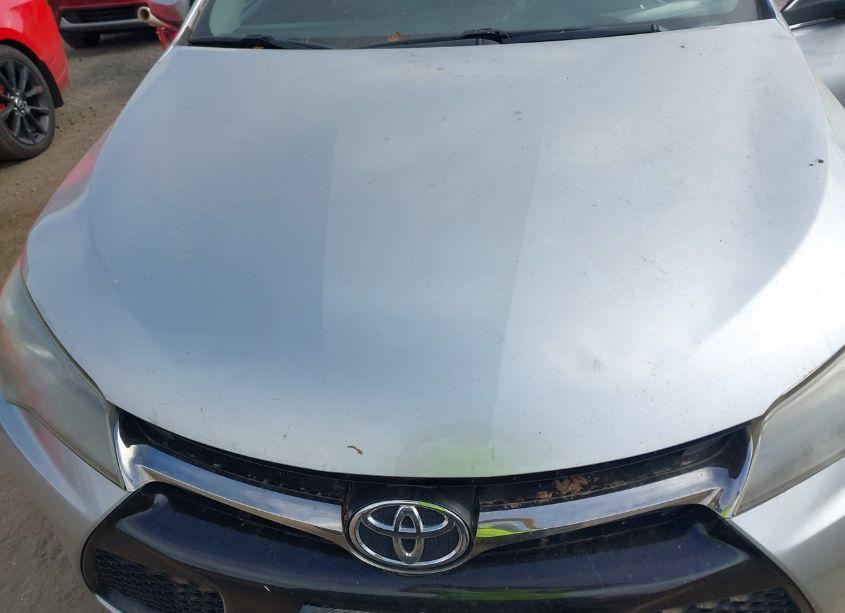 Photo 10 of 2016 Toyota Camry SE (VIN 4T1BF1FK0GU246230)