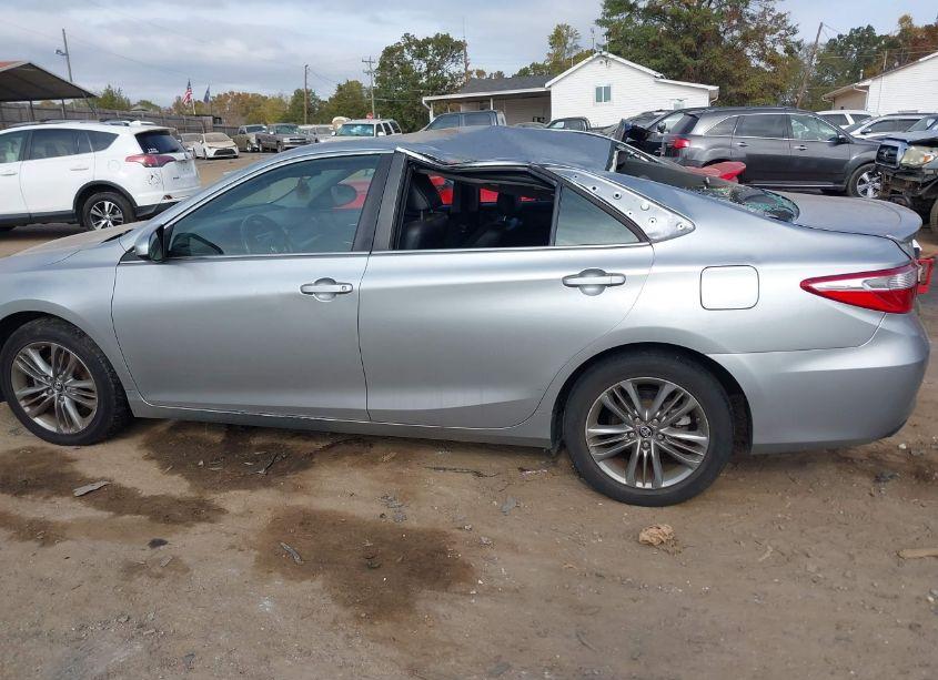 Photo 13 of 2016 Toyota Camry SE (VIN 4T1BF1FK0GU246230)