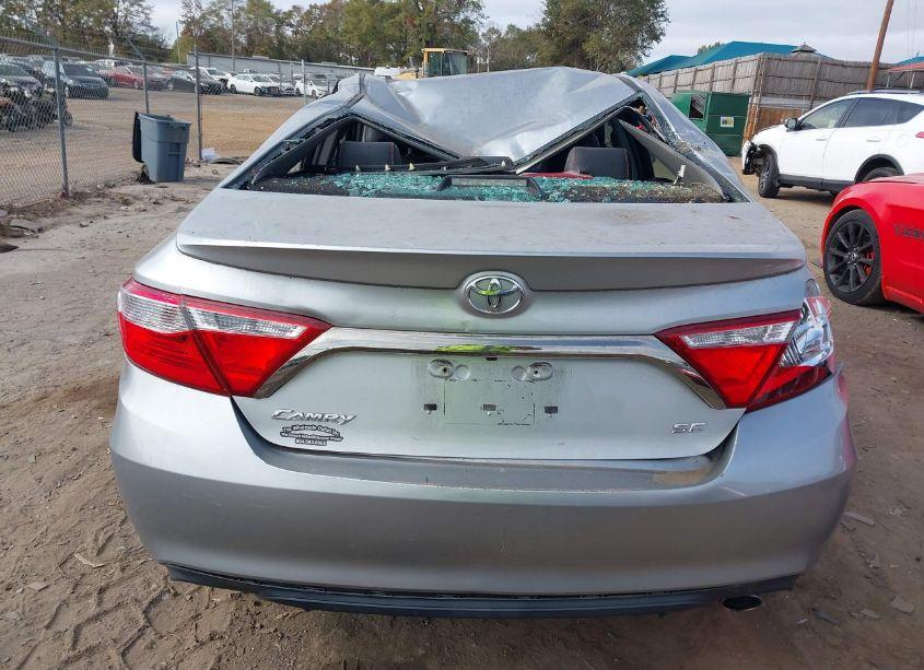 Photo 15 of 2016 Toyota Camry SE (VIN 4T1BF1FK0GU246230)