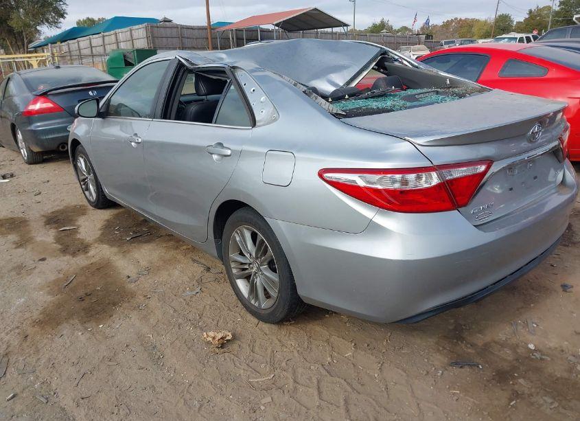 Photo 3 of 2016 Toyota Camry SE (VIN 4T1BF1FK0GU246230)