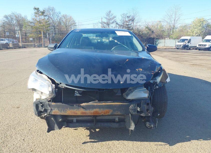 Photo 12 of 2016 Toyota Camry LE (VIN 4T1BF1FK0GU246471)