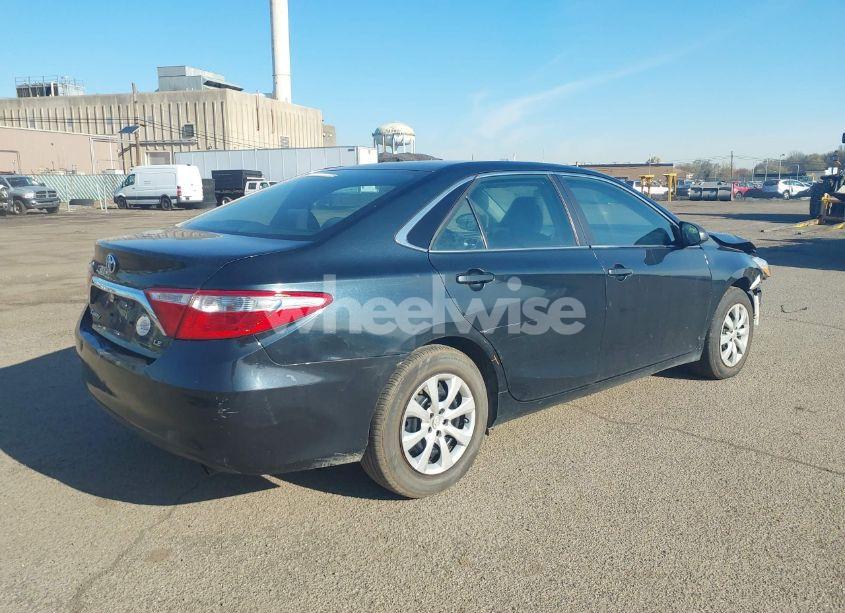 Photo 4 of 2016 Toyota Camry LE (VIN 4T1BF1FK0GU246471)