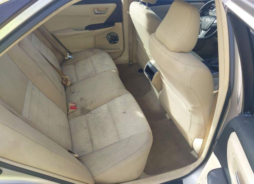 Photo 8 of 2016 Toyota Camry LE (VIN 4T1BF1FK0GU247460)