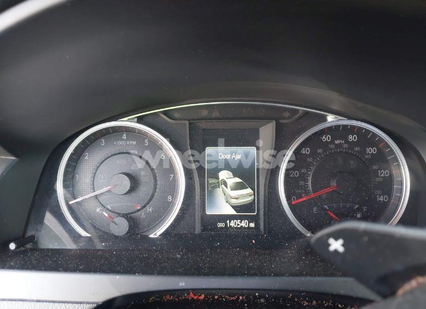 Photo 7 of 2016 Toyota Camry SE (VIN 4T1BF1FK0GU259320)