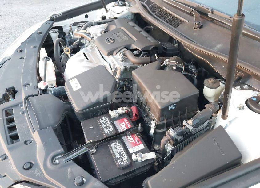 Photo 10 of 2016 Toyota Camry SE (VIN 4T1BF1FK0GU262721)