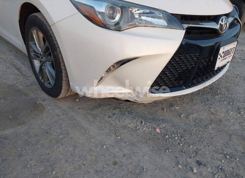 Photo 20 of 2016 Toyota Camry SE (VIN 4T1BF1FK0GU262721)