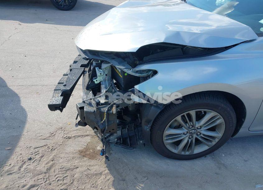 Photo 6 of 2016 Toyota Camry SE (VIN 4T1BF1FK0GU263660)