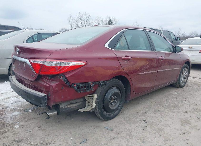 Photo 4 of 2016 Toyota Camry XLE (VIN 4T1BF1FK0GU507243)