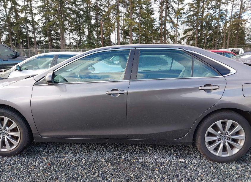 Photo 14 of 2016 Toyota Camry XLE (VIN 4T1BF1FK0GU522082)