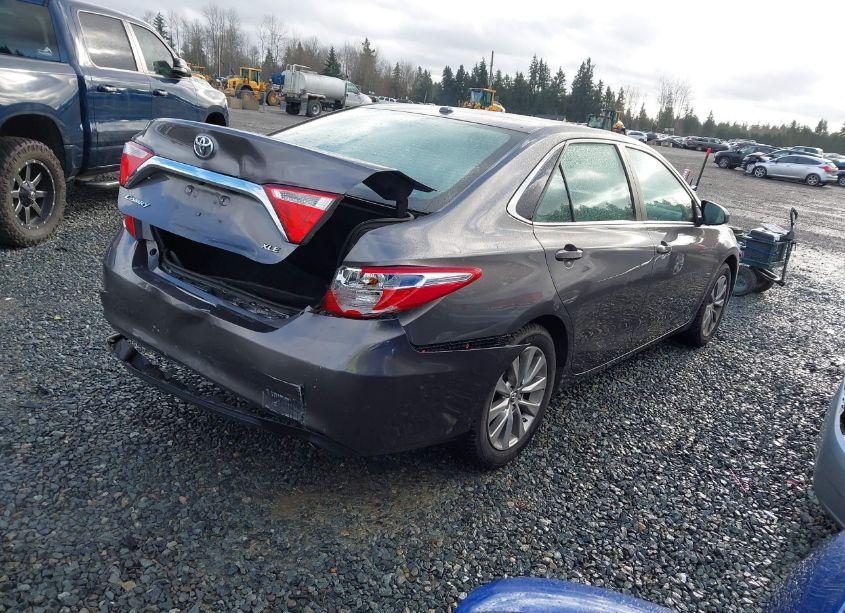 Photo 4 of 2016 Toyota Camry XLE (VIN 4T1BF1FK0GU522082)