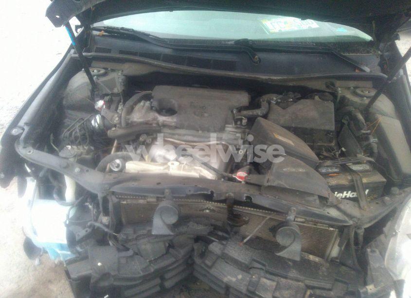 Photo 10 of 2016 Toyota Camry SE (VIN 4T1BF1FK0GU545586)