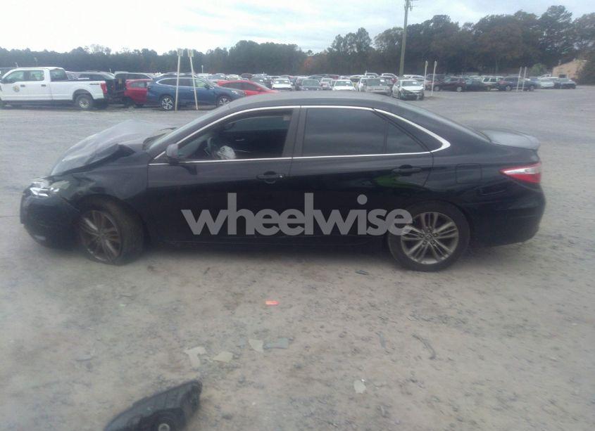 Photo 13 of 2016 Toyota Camry SE (VIN 4T1BF1FK0GU545586)