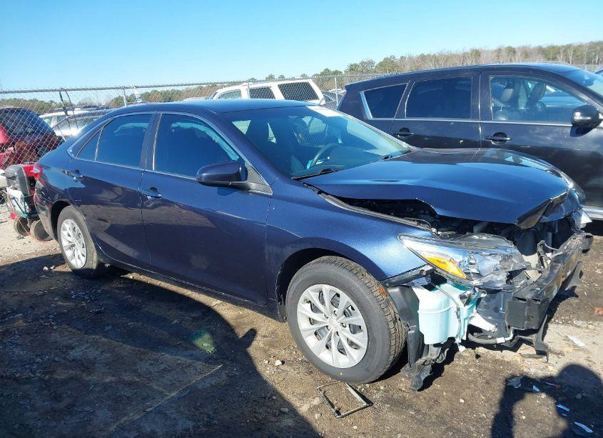 Photo 13 of 2016 Toyota Camry LE (VIN 4T1BF1FK0GU553235)