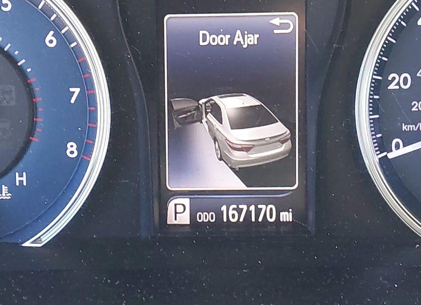 Photo 15 of 2016 Toyota Camry LE (VIN 4T1BF1FK0GU553235)